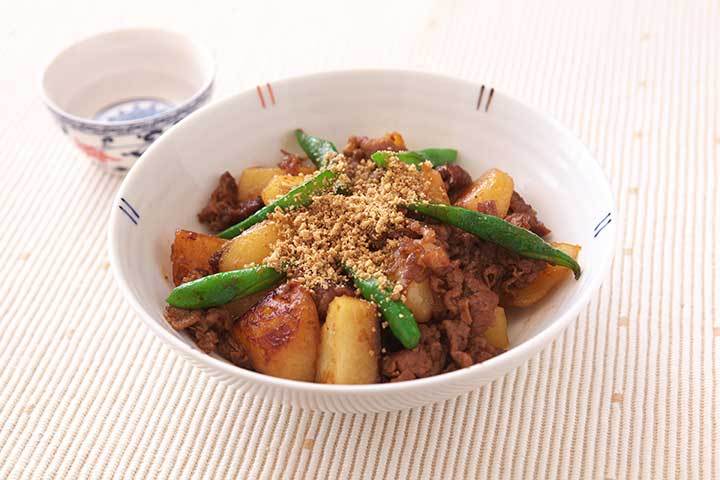 じゃがいもと牛肉のピリ辛煮