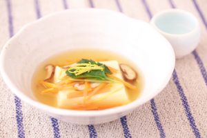 卵豆腐の柚子あんかけ